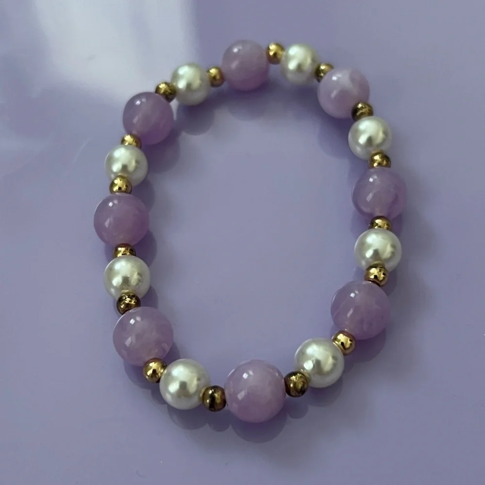 Elegant Purple and Gold Beaded Bracelet